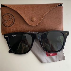 Rayban Wayfarer sunglasses